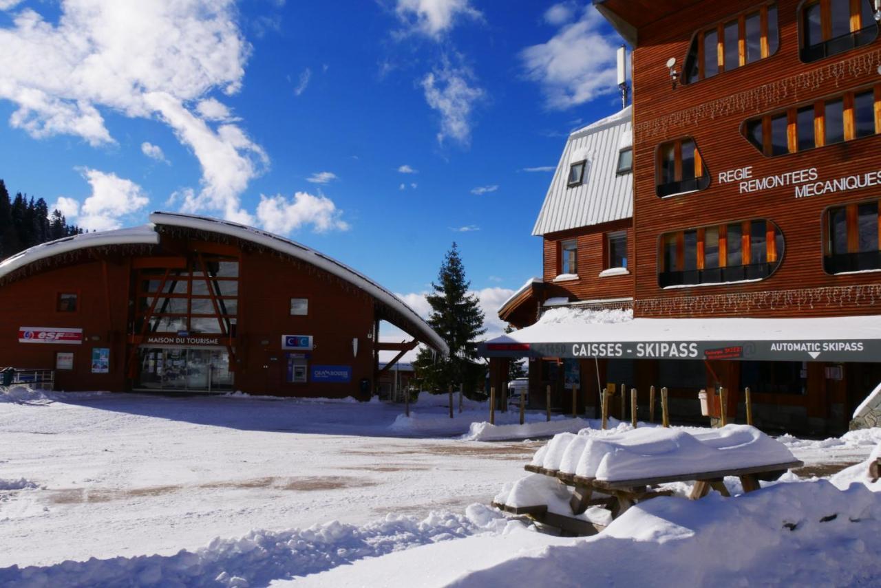 Appartement 4 Personnes 32M2 Au Pied Des Pistes- Wifi- Balcon Sud- Chamrousse 1650 외부 사진