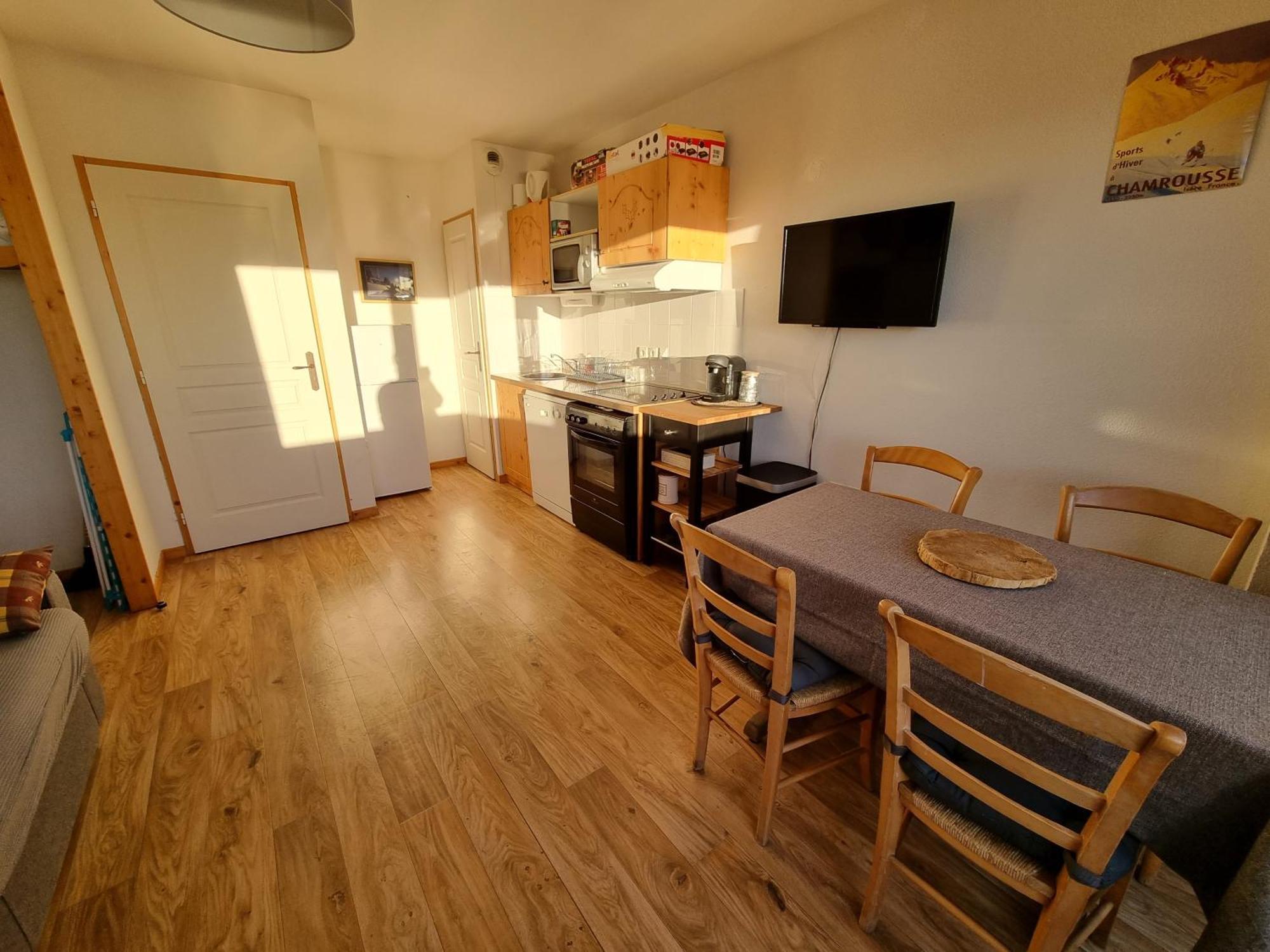 Appartement 4 Personnes 32M2 Au Pied Des Pistes- Wifi- Balcon Sud- Chamrousse 1650 외부 사진